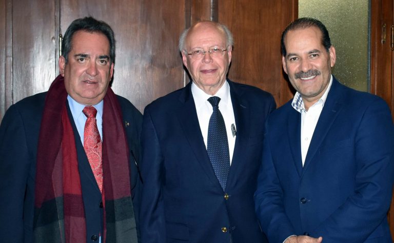 Se reúnen Lozano de la Torre y Martín Orozco con el Secretario de Salud