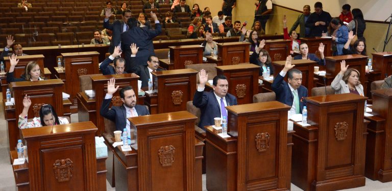 Integran Acción Nacional y Encuentro Social grupo parlamentario mixto