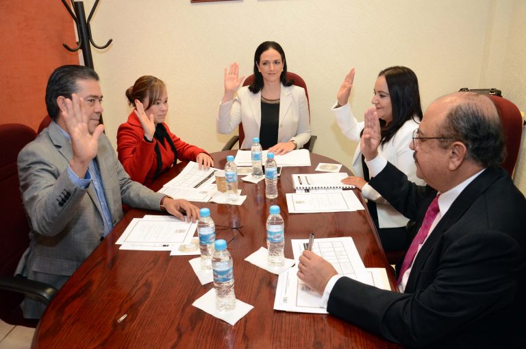 Cumplen diputados con la instalación de diversas comisiones legislativas