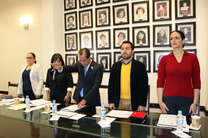 Instalan diversas comisiones en el Congreso