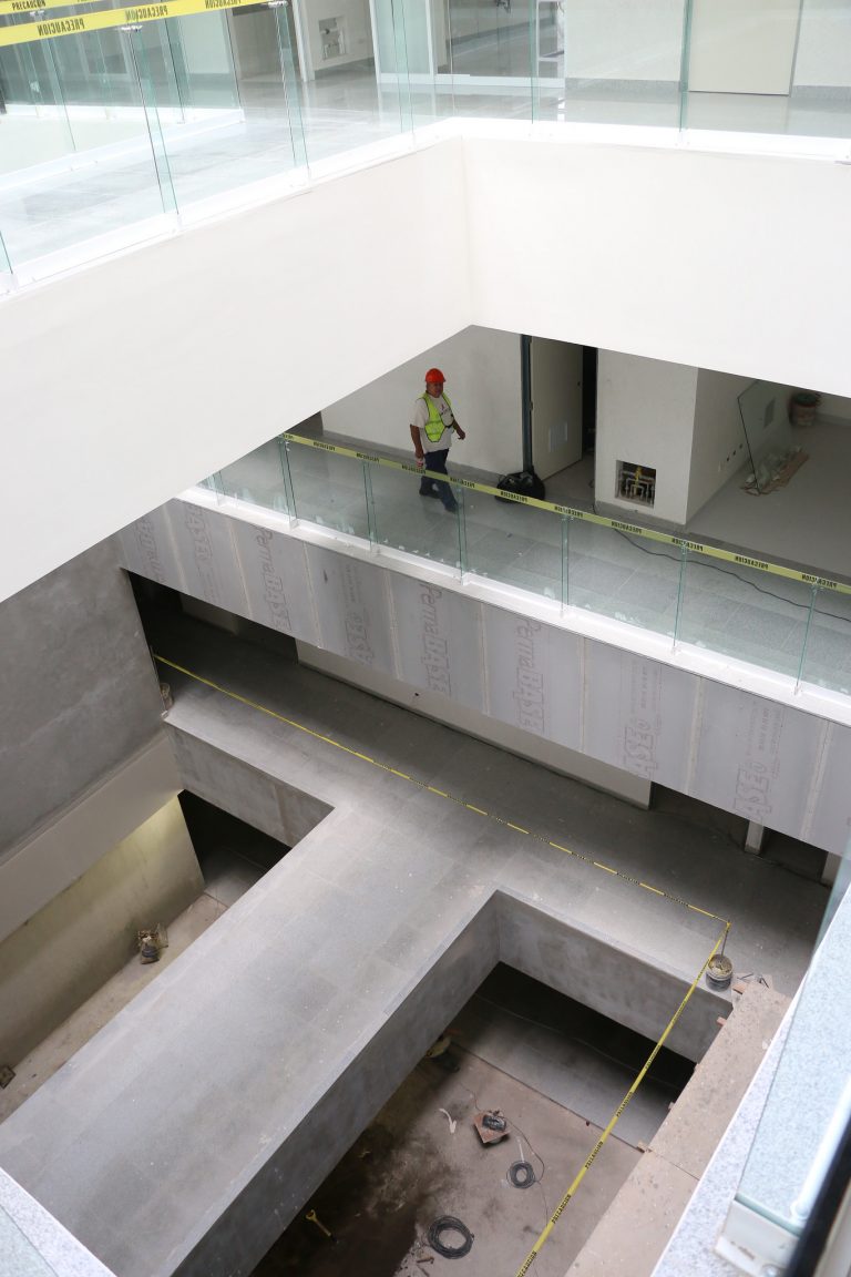 Recorren las instalaciones del nuevo Hospital Hidalgo