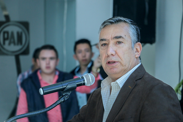 Senador buscará segunda vuelta en elecciones a través de votos nulos