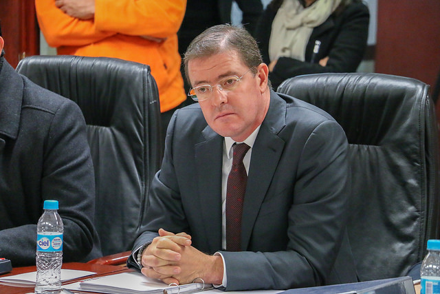 Destitución de Arturo Solano está sujeta a una última revisión