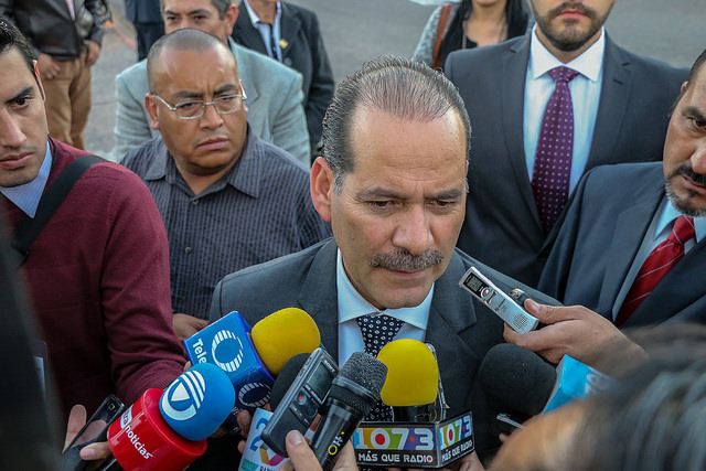 Propondrá Martín Orozco a la Conago bajar carga fiscal a la gasolina