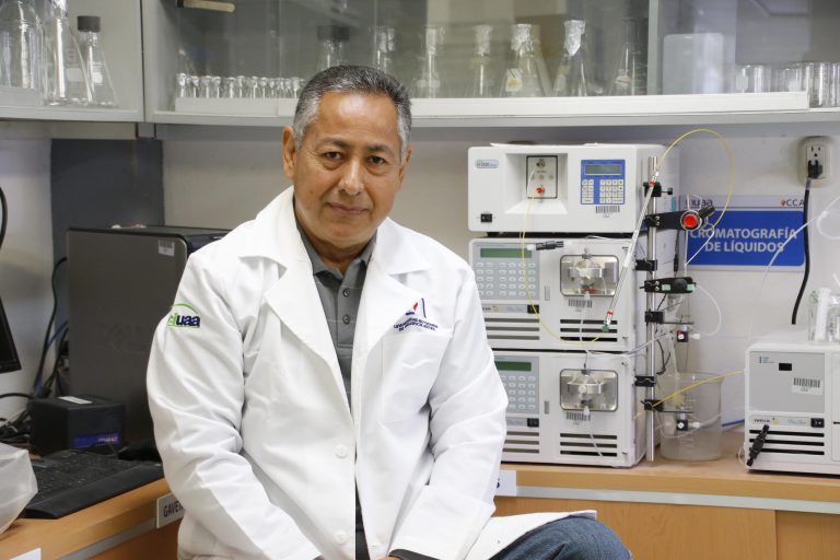 Investigación de la UAA busca detectar sustancias cancerígenas en granos y cereales