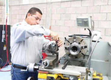Recortes al gasto federal no afectarán el apoyo a pequeñas y medianas empresas