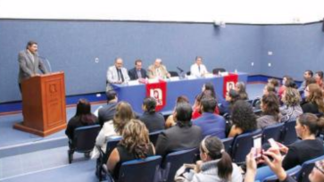Concluye el diplomado Interinstitucional de Banco de Sangre y Medicina Transfusional de la UAA y el Issea