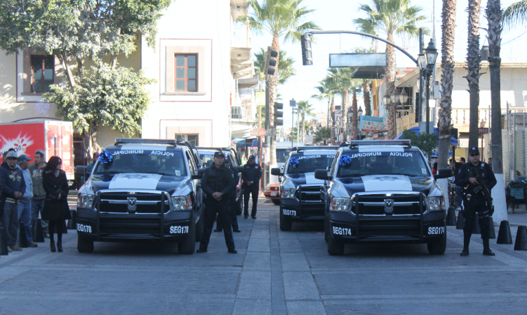 Entregan nuevas patrullas a policías de Jesús María