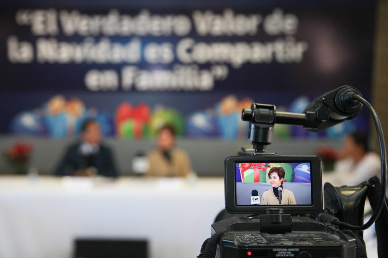 Anuncia DIF estatal Gira Navideña