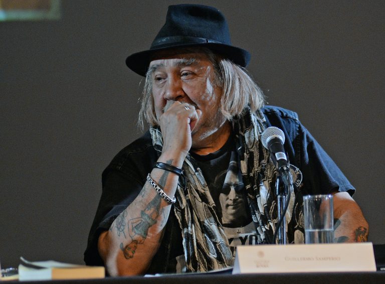 Falleció el escritor Guillermo Samperio