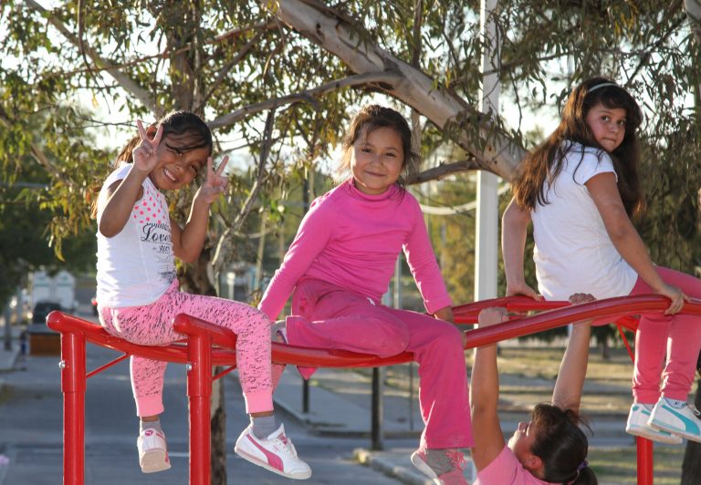 Dan mantenimiento al parque del Morelos I