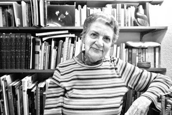 Escribir es un gozo y una aceptada rebeldía que implica transgresión: Angelina Muñiz-Huberman