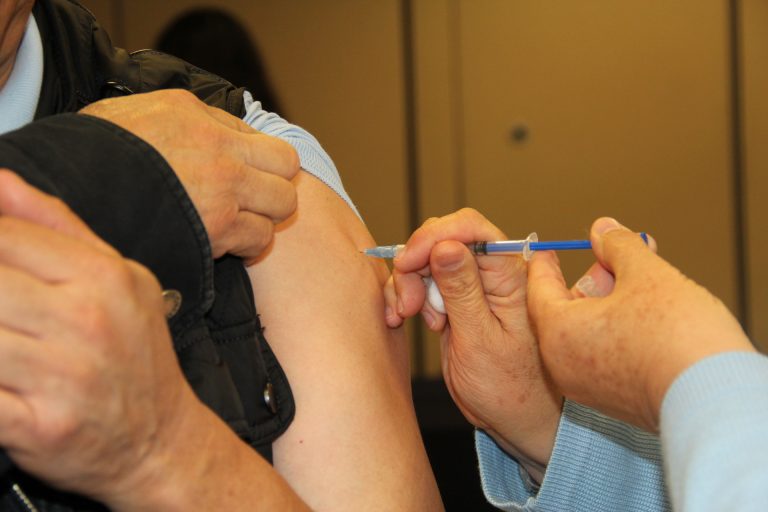 Se aplicaron más de 22 mil vacunas contra la Influenza Estacional