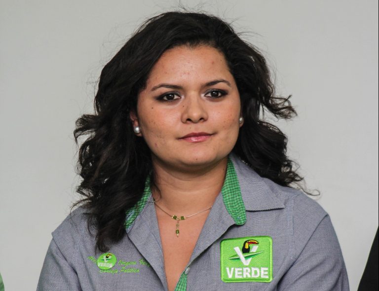 Decide renunciar regidora de Calvillo al Verde