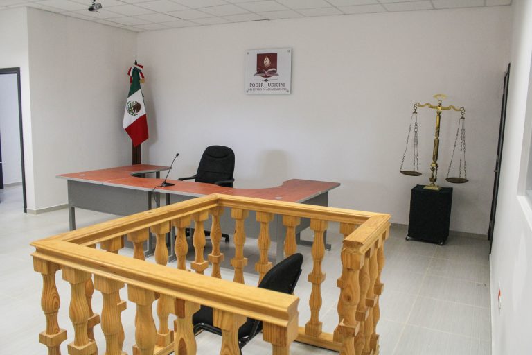 Denuncian abogados litigantes corrupción en juzgados del estado