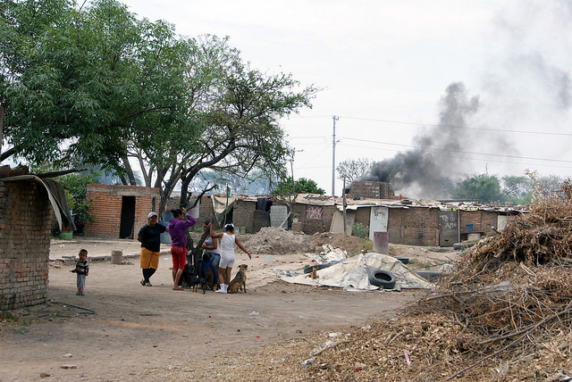 Conformarán padrón de familias en extrema pobreza
