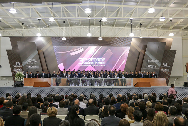 Toma protesta Avelar González como rector de la UAA ante el Consejo Universitario
