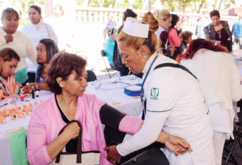 Conmemoran el Día de las Enfermeras
