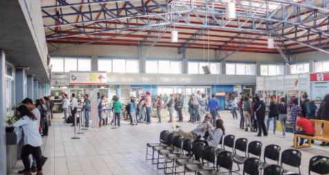 Alumnos irregulares podrían acceder a becas de la UAA