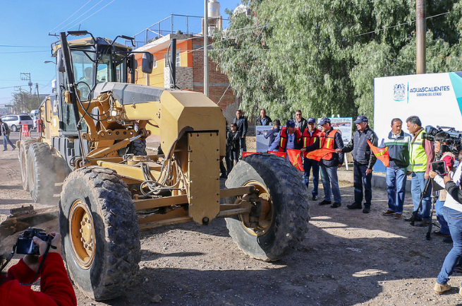 Arrancan obras de infraestructura vial