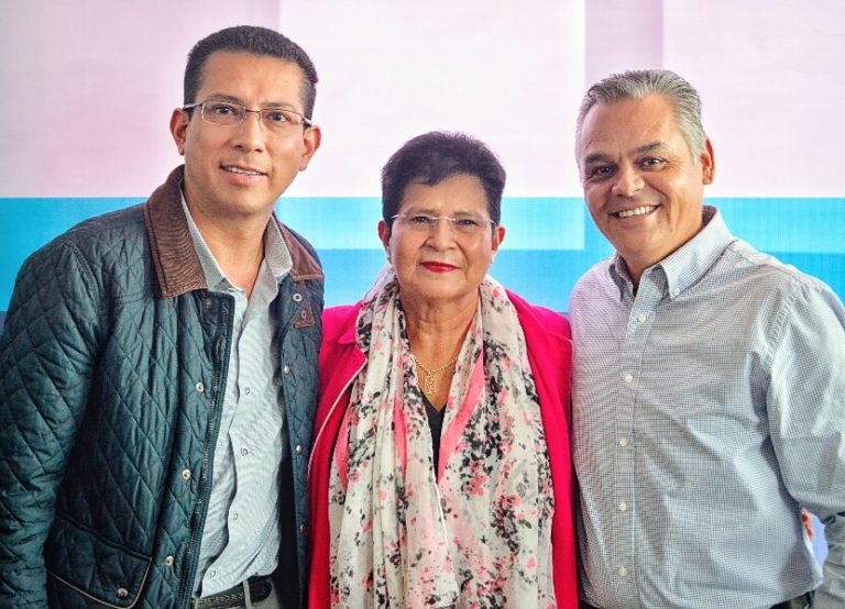 Participa Jesús María en firma de colaboración