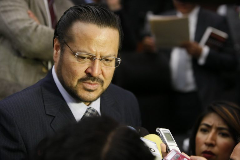 El Senado anuncia acción parlamentaria fuerte y vigorosa ante legisladores de EU