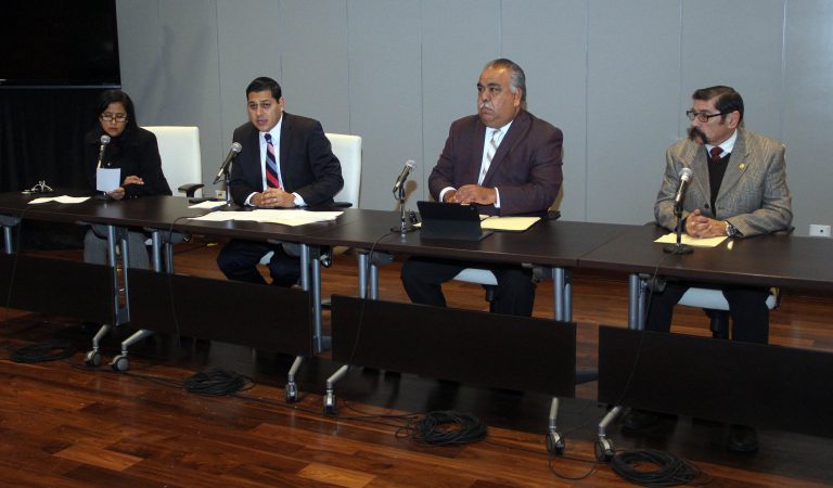 Concluye revisión de concesiones de taxi entregadas por la pasada administración