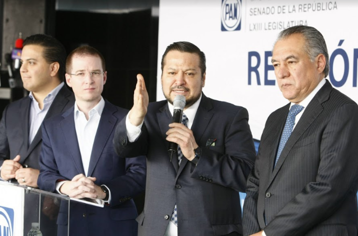 Senadores del PAN definen agenda legislativa en tres puntos
