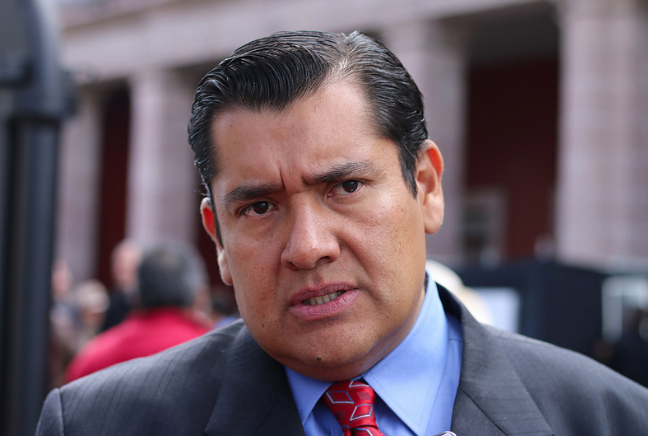 Denuncia regidor falta de capacitación en empleados de Limpia