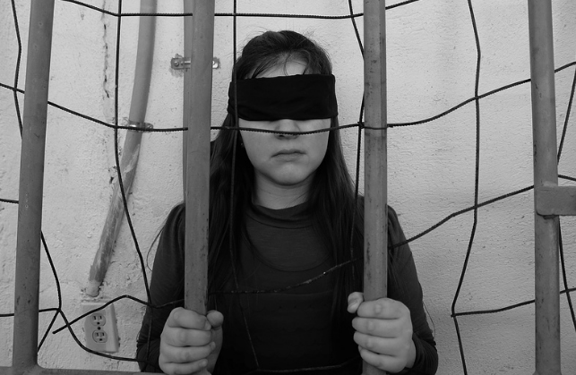 Se busca disminuir violencia hacia la mujer