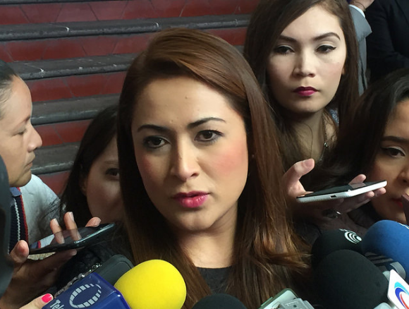 Acepta María Teresa Jiménez que aún no gana el juicio a Caasa