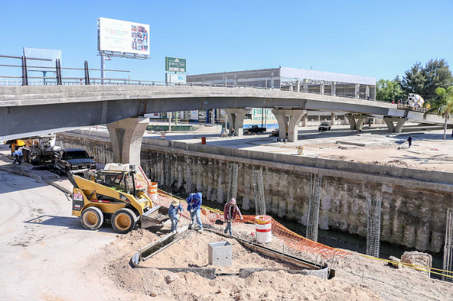 Supervisan avances de obra de López Mateos