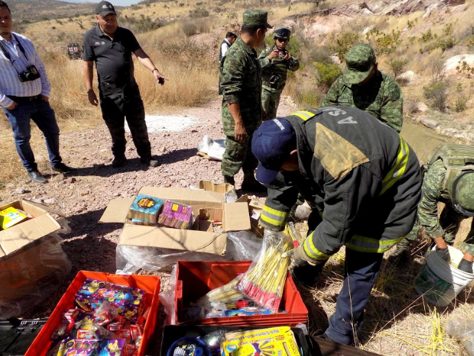Destruyen más de 225 kilogramos de pirotecnia