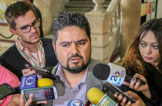 Preparan nueva iniciativa para la gratuidad de estacionamientos de centros comerciales