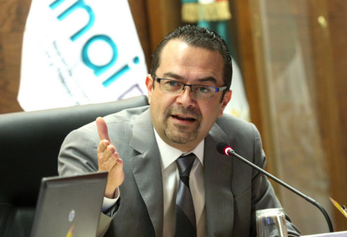 Estudiantes deben proteger sus datos personales en internet