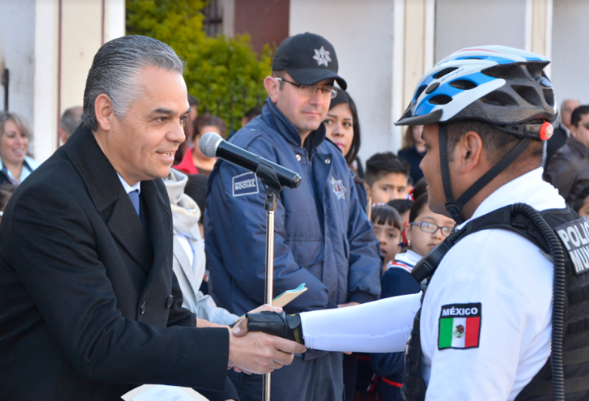 Reconocen a policías de Jesús María