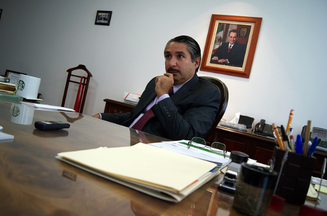 Va González Mendívil por la Fiscalía de Sinaloa; no ha avisado al gobernador