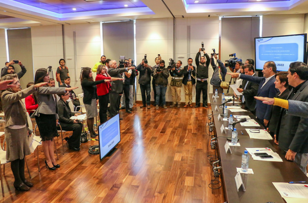 Instalan Consejo Técnico de Adopciones