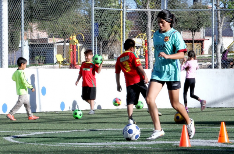 Con 12 años, Kelly Andrea Garza Santillán es seleccionada nacional de futbol