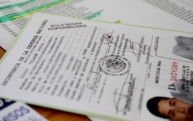 Todos los jóvenes pueden tramitar la cartilla militar