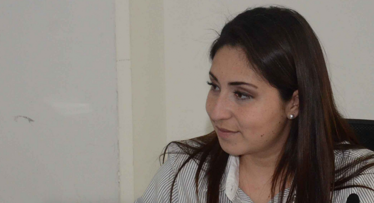 Diputada panista se niega a reconocer el derecho a adoptar de las parejas homosexuales