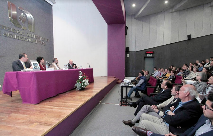 Presentan en la UAA Galicia. Un derrotero sentimental, el nuevo libro de Alfonso Pérez Romo