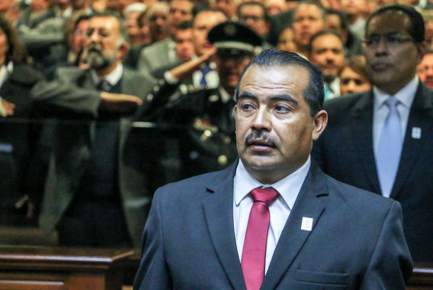 Con espacios en el OSF pagó el PAN a diputados el voto por Sergio Escalante