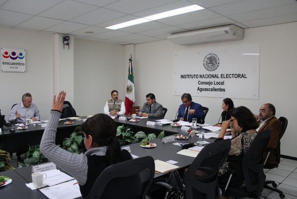 INE aprobó una nueva distritación electoral