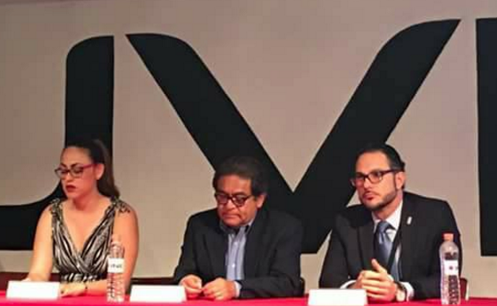 Realiza INE panel sobre la experiencia femenina en el ámbito familiar y profesional