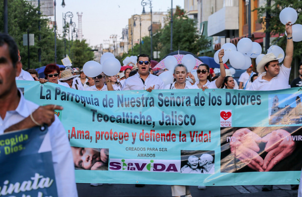 Nuevamente grupos conservadores vulneran el Estado de Derecho