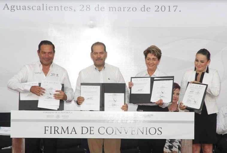 Gobierno del Estado y Sedesol firman tres convenios de colaboración
