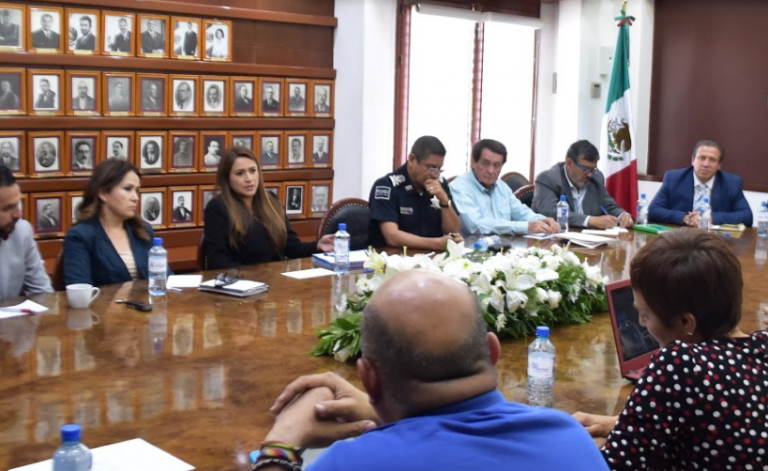 Se reúne alcaldesa con asociaciones de ciclistas