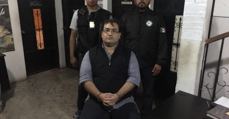 Detienen a Javier Duarte en Guatemala