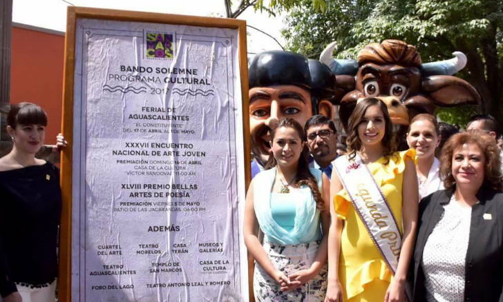 Alcaldesa instala el tercer bando del programa cultural